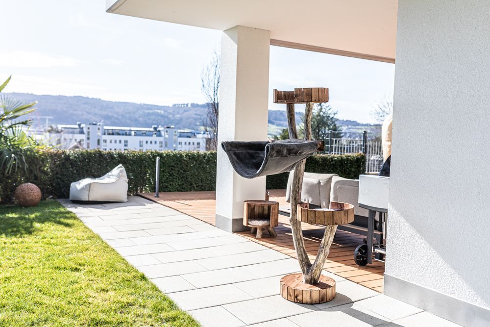 Stabiler Kratzbaum Kletterbaum für große Katzen – TOMCAT Lounge Tower - Katzenmöbel